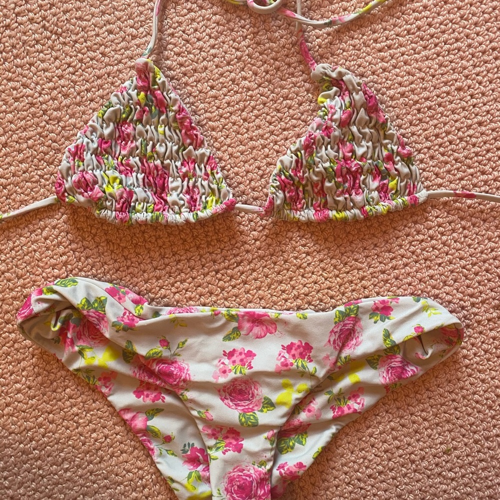 TORI PRAVER Floral Rouche Bikini